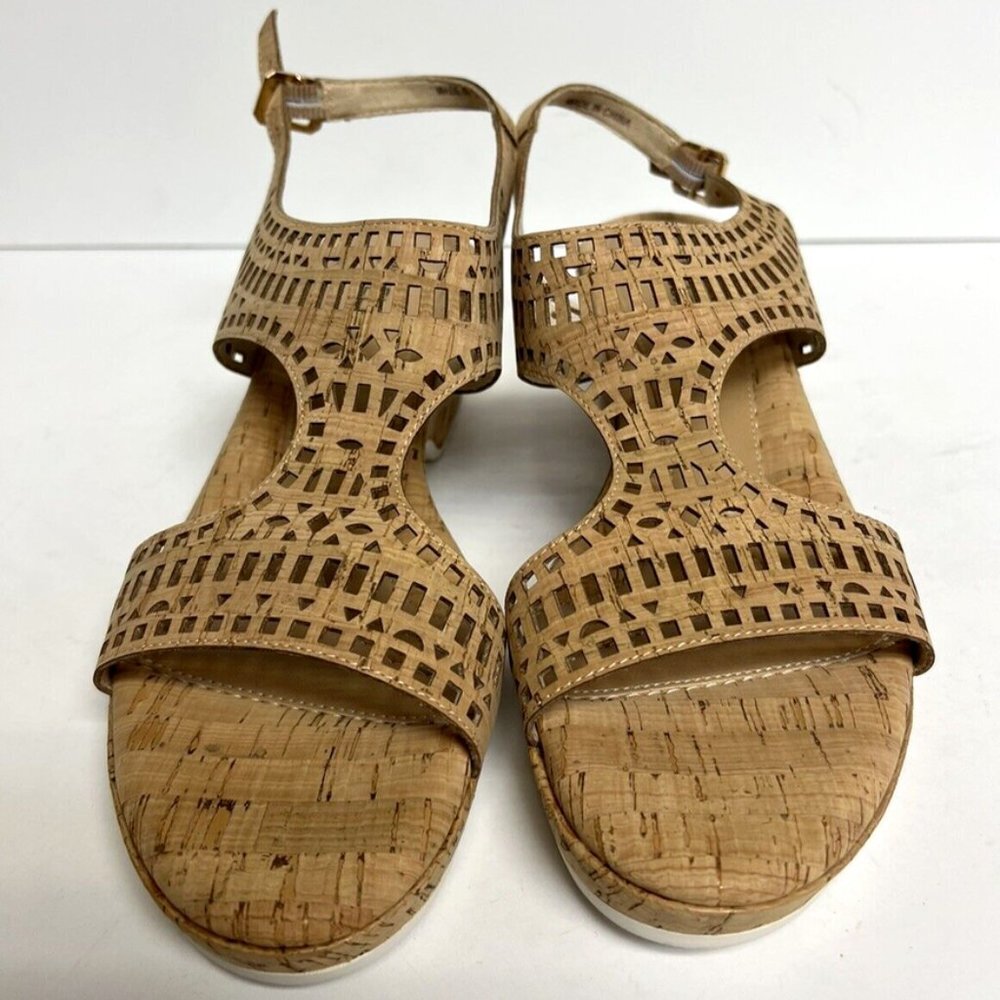 Vaneli Womens Kosey Slingback Sandal Size 10Wide